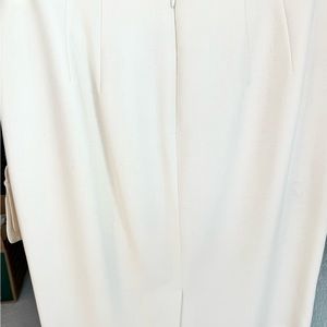 Dana Buchman wool skirt